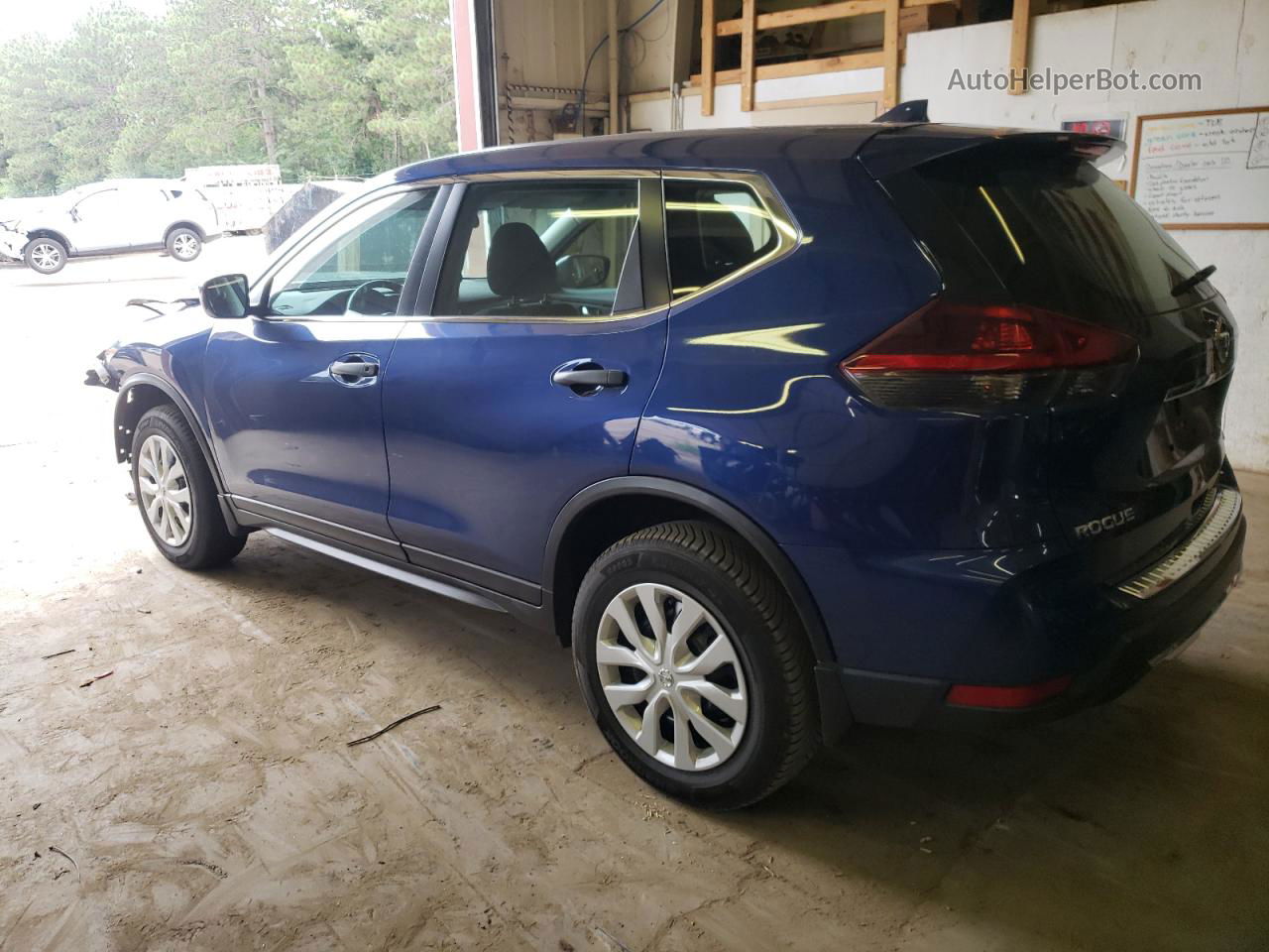 2018 Nissan Rogue S Синий vin: 5N1AT2MV7JC758345