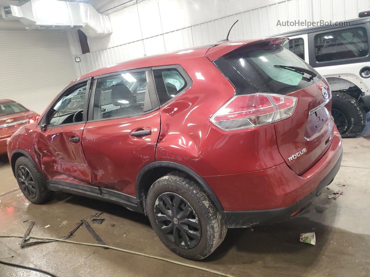 2016 Nissan Rogue S Red vin: 5N1AT2MV8GC747072