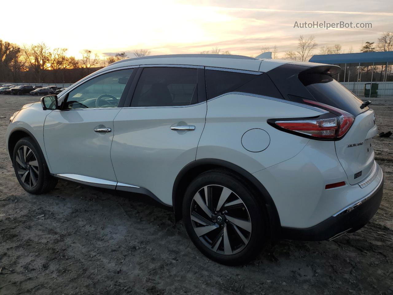 2018 Nissan Murano S White vin: 5N1AZ2MG2JN116314