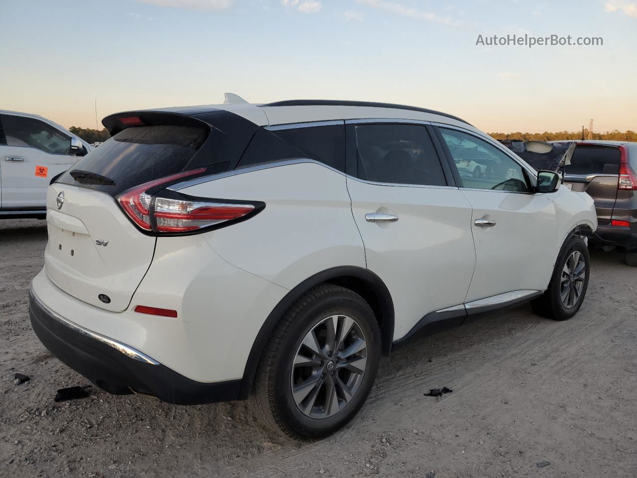 2018 Nissan Murano S White vin: 5N1AZ2MG2JN156408