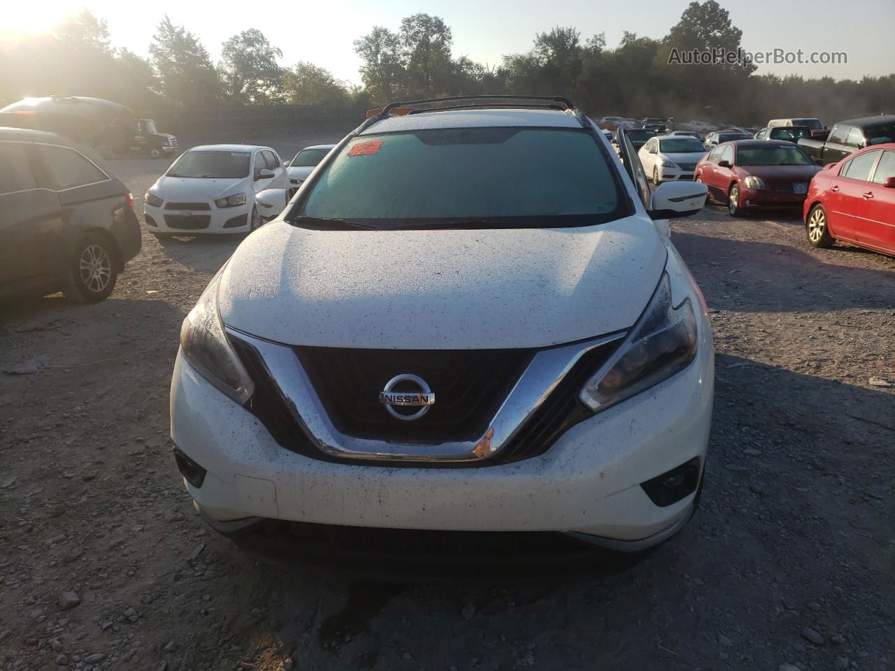 2018 Nissan Murano S White vin: 5N1AZ2MG3JN131078