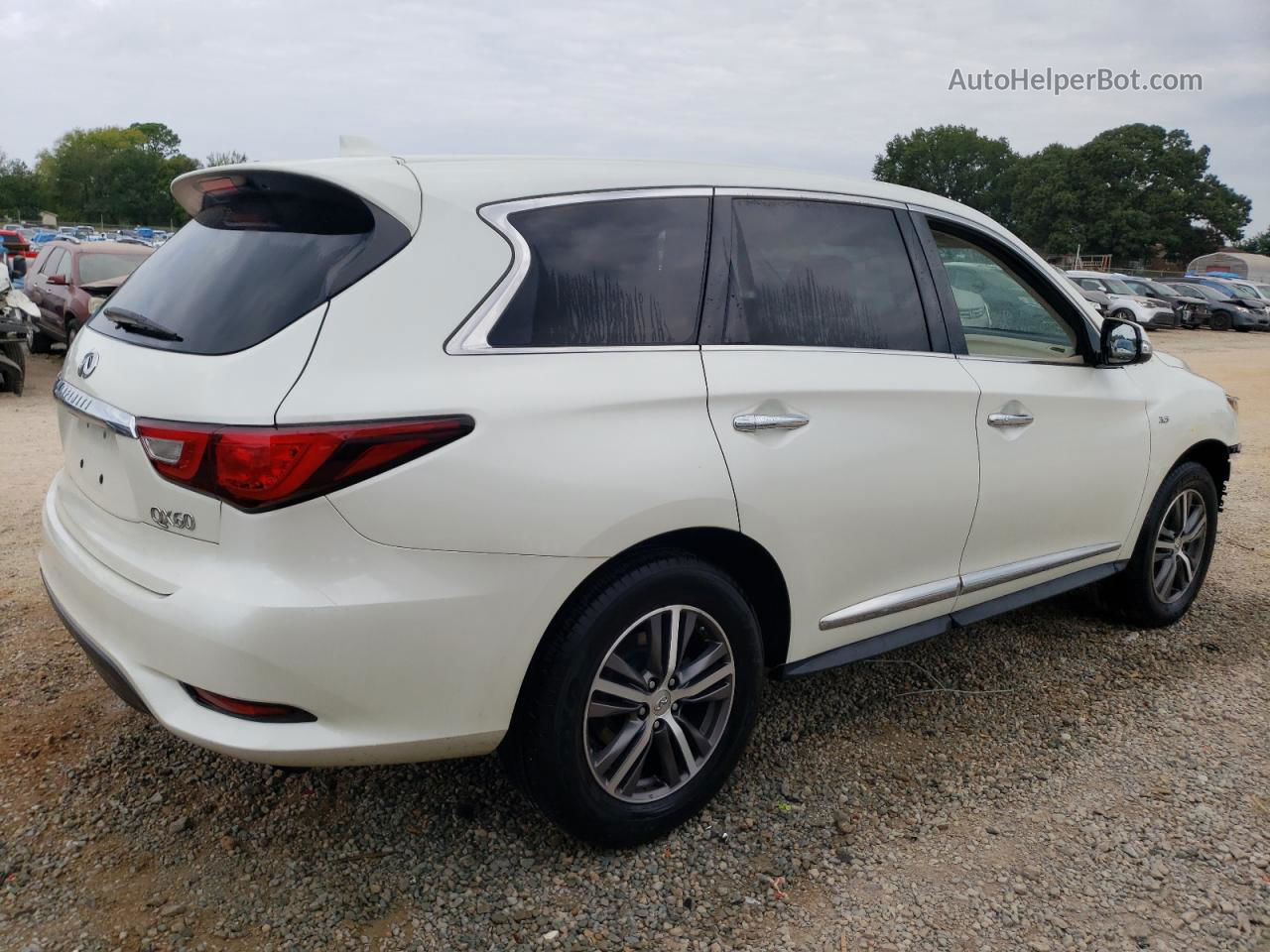 2017 Infiniti Qx60  White vin: 5N1DL0MM3HC515960