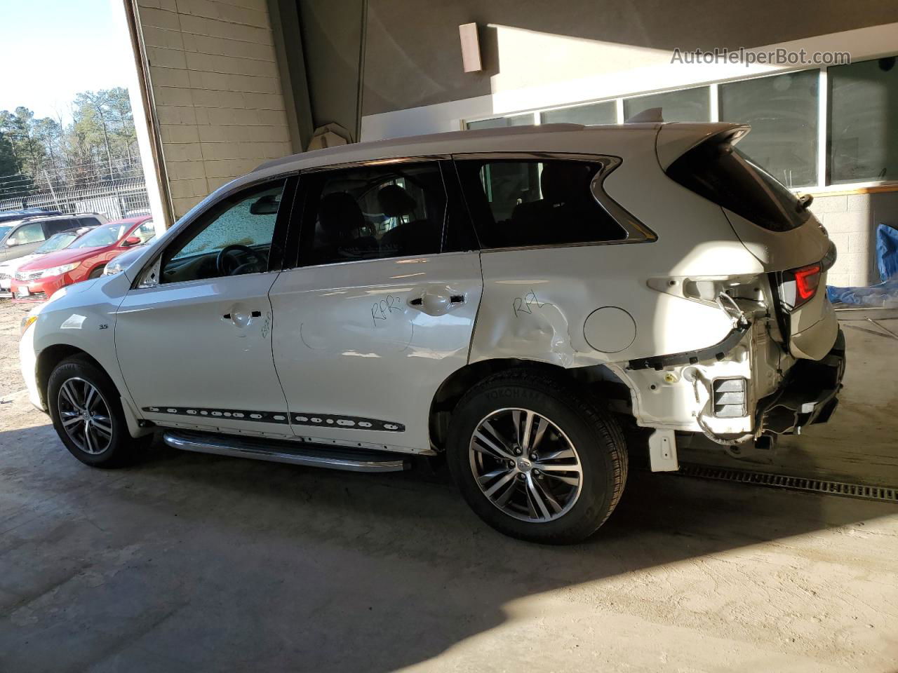 2017 Infiniti Qx60  White vin: 5N1DL0MMXHC511761