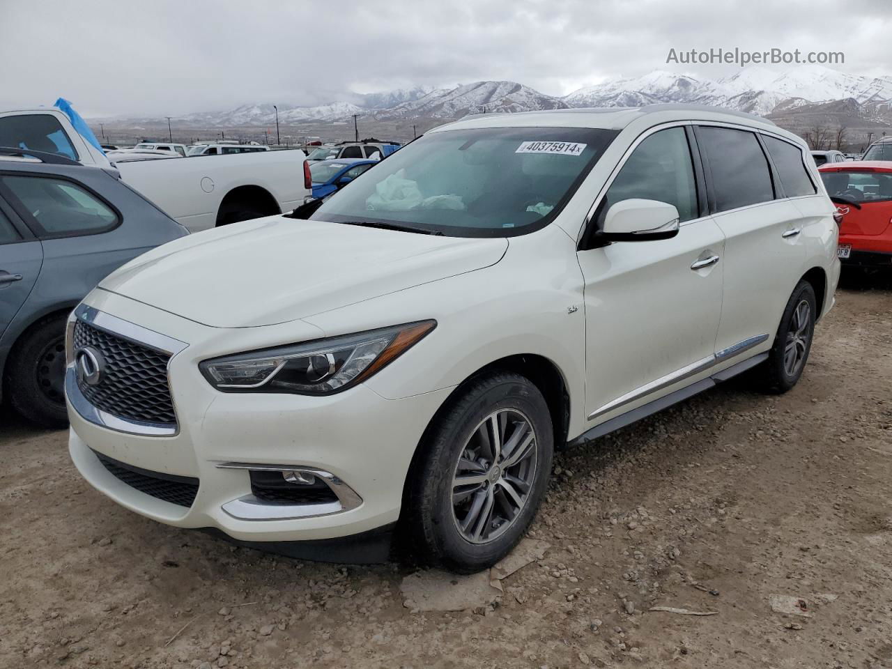 2017 Infiniti Qx60  White vin: 5N1DL0MMXHC526552