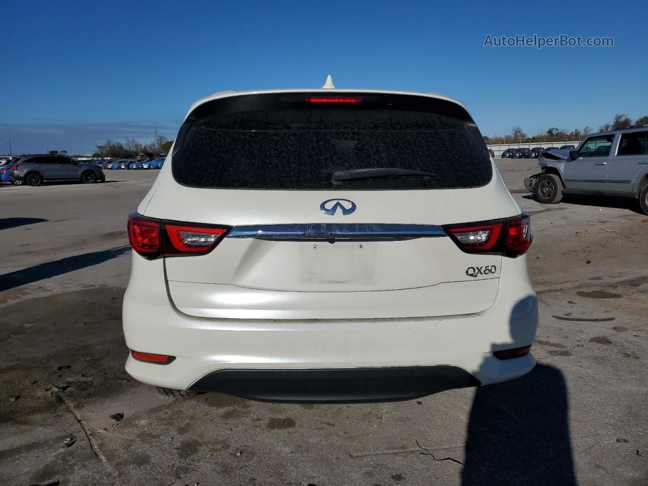 2017 Infiniti Qx60  White vin: 5N1DL0MN0HC558452