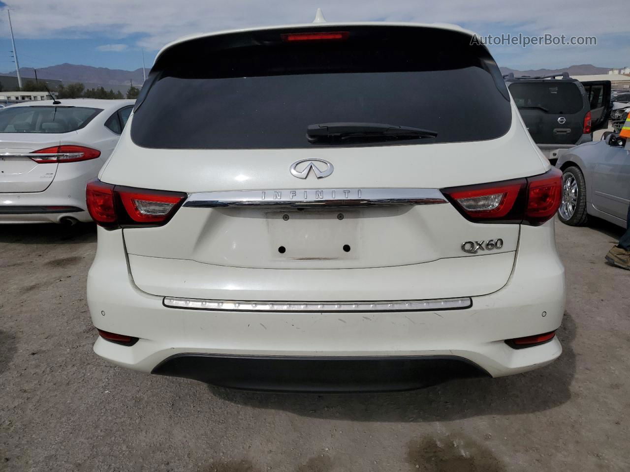 2017 Infiniti Qx60  White vin: 5N1DL0MN2HC555262