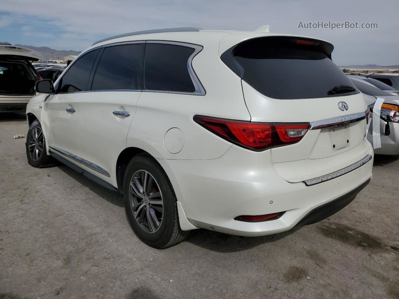 2017 Infiniti Qx60  White vin: 5N1DL0MN2HC555262