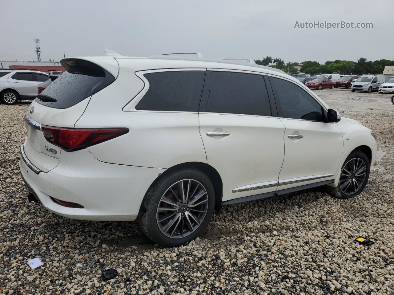 2017 Infiniti Qx60  White vin: 5N1DL0MN3HC551950