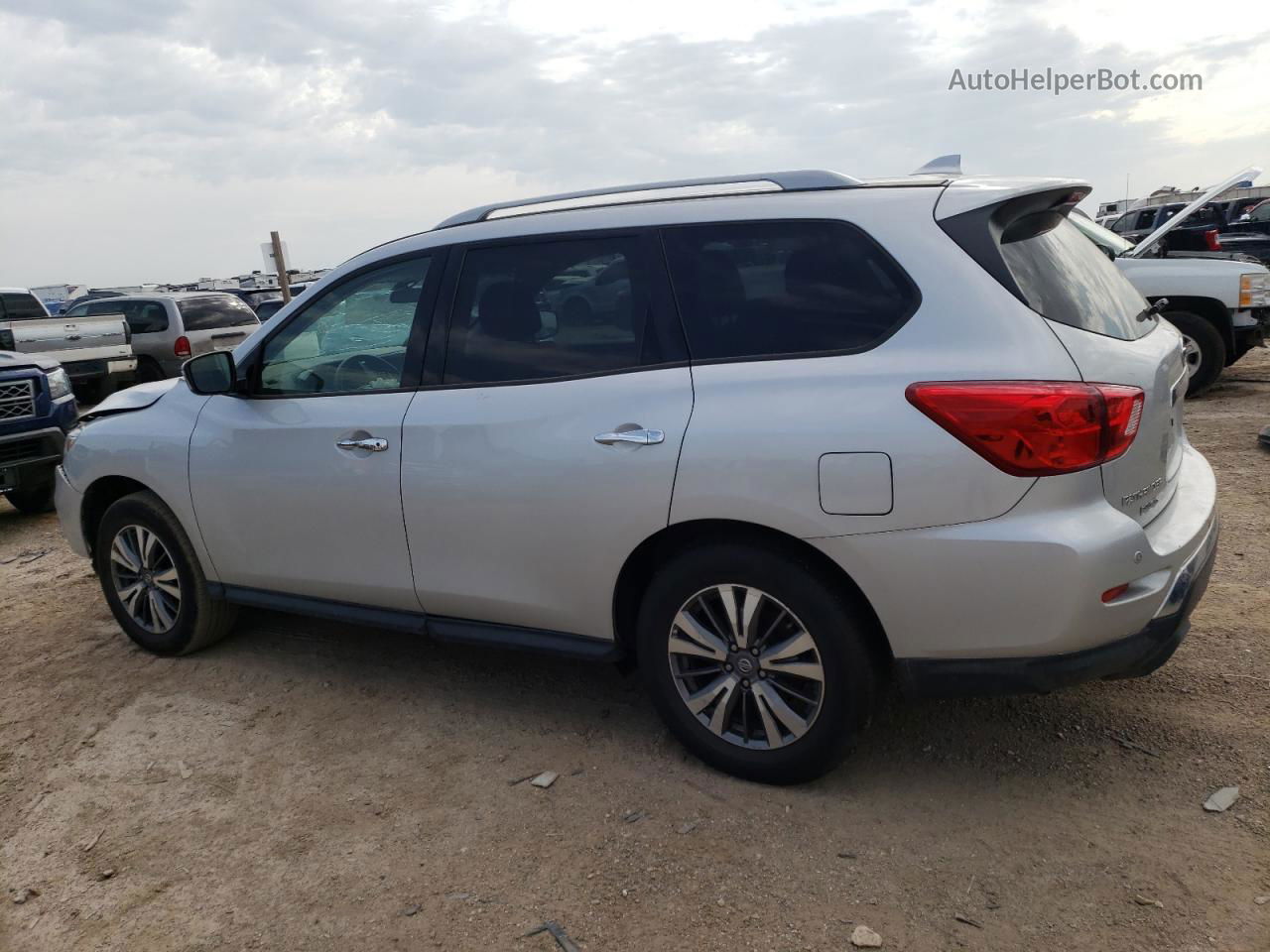 2020 Nissan Pathfinder S Silver vin: 5N1DR2AM6LC621861