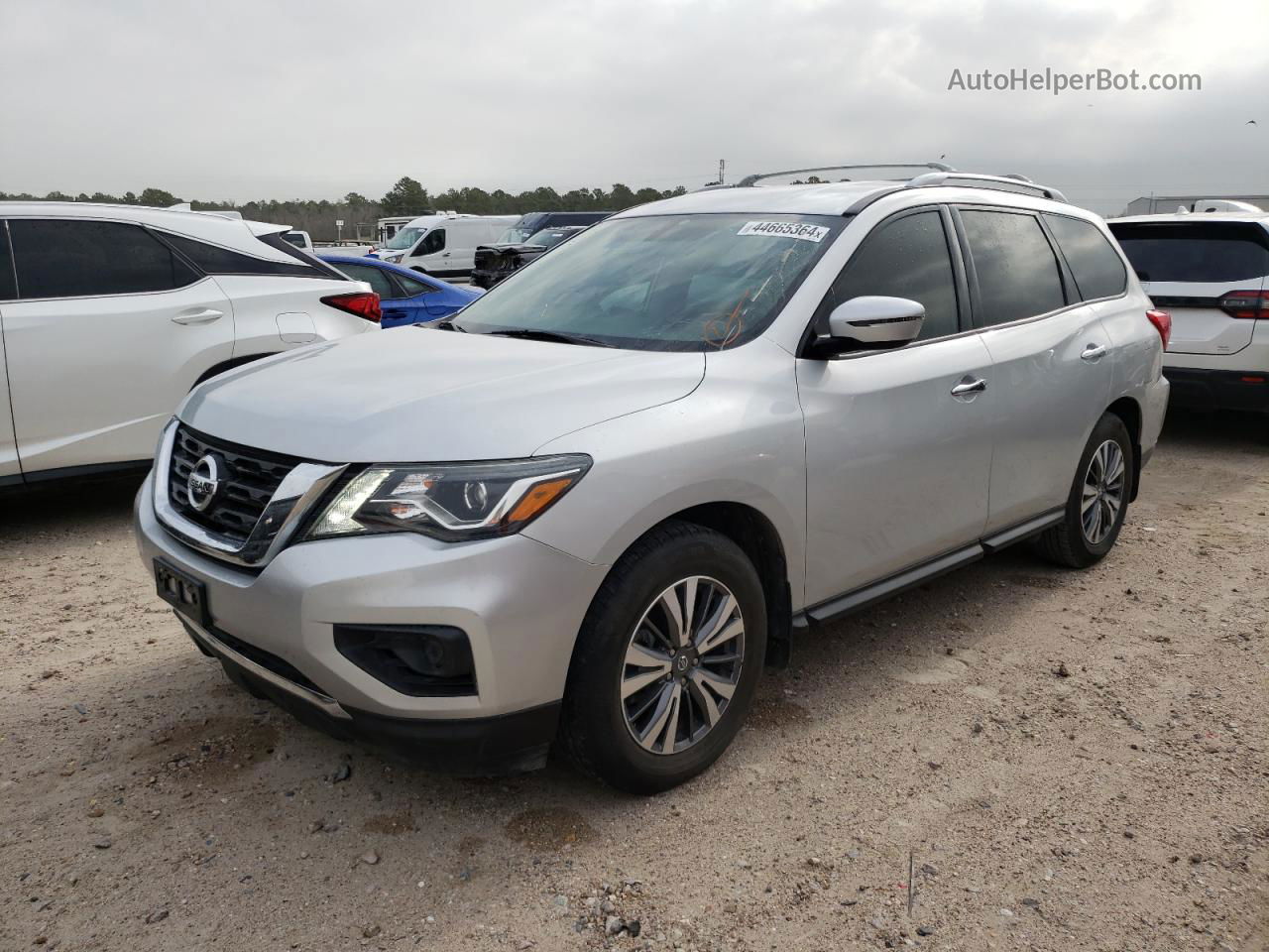 2020 Nissan Pathfinder S Серебряный vin: 5N1DR2AN2LC619890