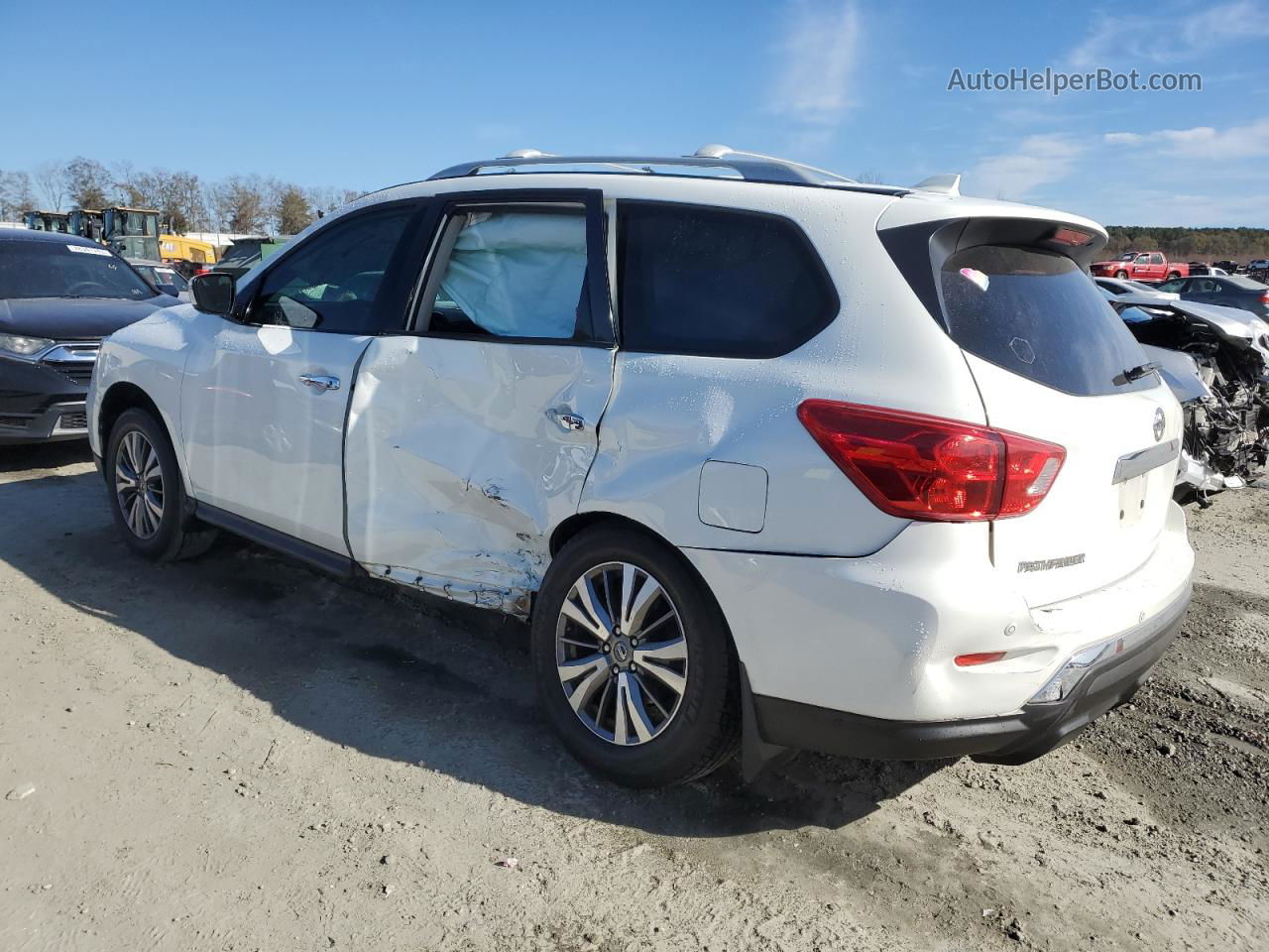 2020 Nissan Pathfinder S White vin: 5N1DR2AN6LC596940