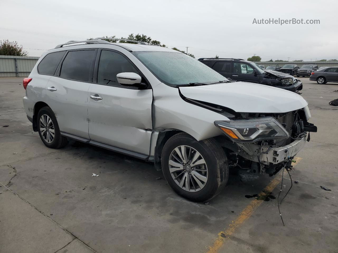 2020 Nissan Pathfinder S Silver vin: 5N1DR2AN7LC609310