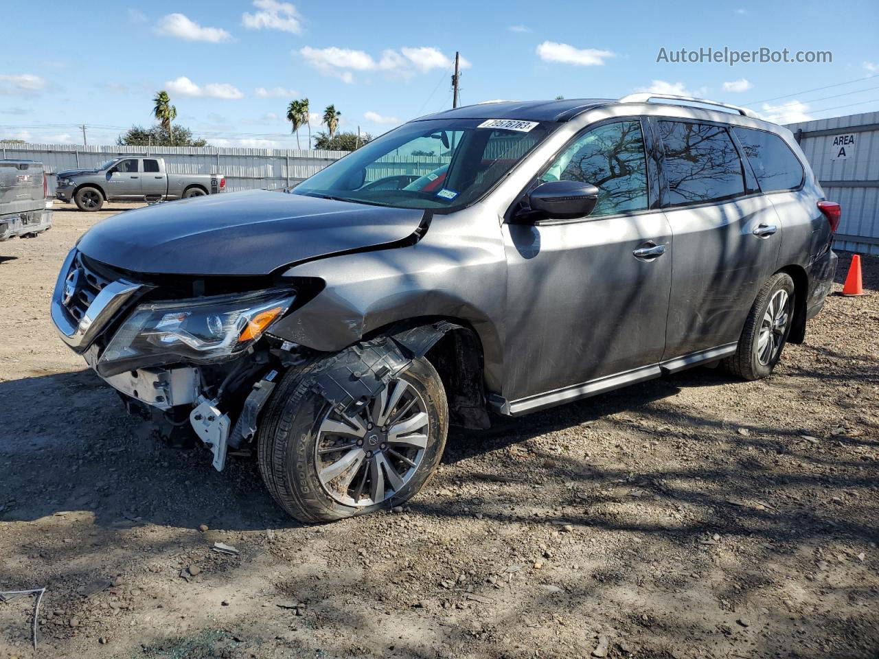 2020 Nissan Pathfinder S Gray vin: 5N1DR2AN8LC590041