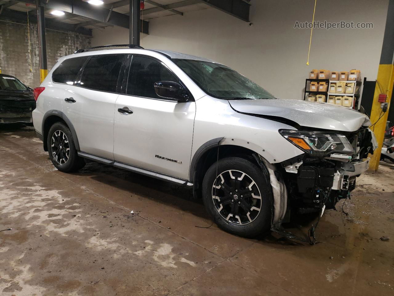 2020 Nissan Pathfinder Sv Серебряный vin: 5N1DR2BM0LC588256