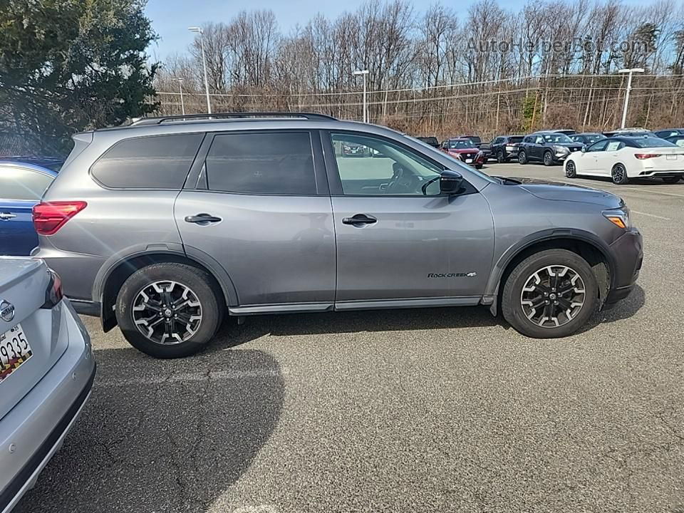 2020 Nissan Pathfinder Sv Gray vin: 5N1DR2BM4LC646627