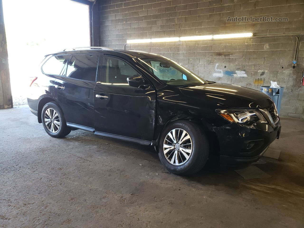 2020 Nissan Pathfinder Sv Black vin: 5N1DR2BM7LC637176