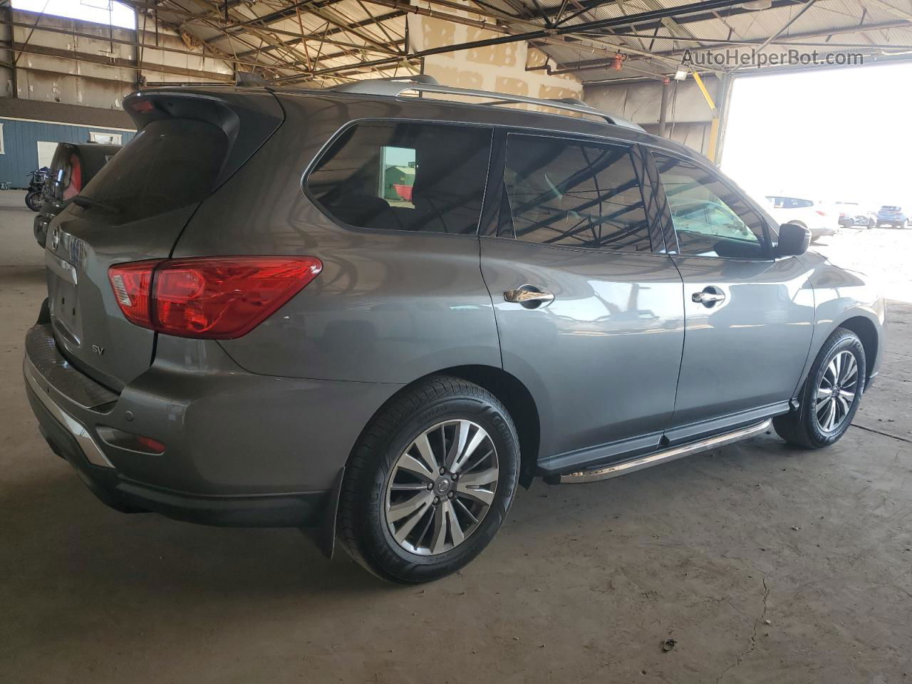 2020 Nissan Pathfinder Sv Gray vin: 5N1DR2BN0LC628585