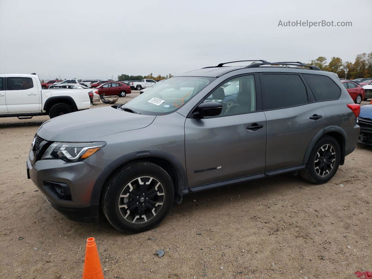 2020 Nissan Pathfinder Sv Gray vin: 5N1DR2BN2LC615451