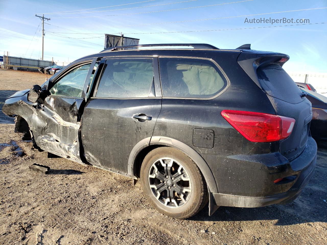 2020 Nissan Pathfinder Sl Черный vin: 5N1DR2CM9LC645567