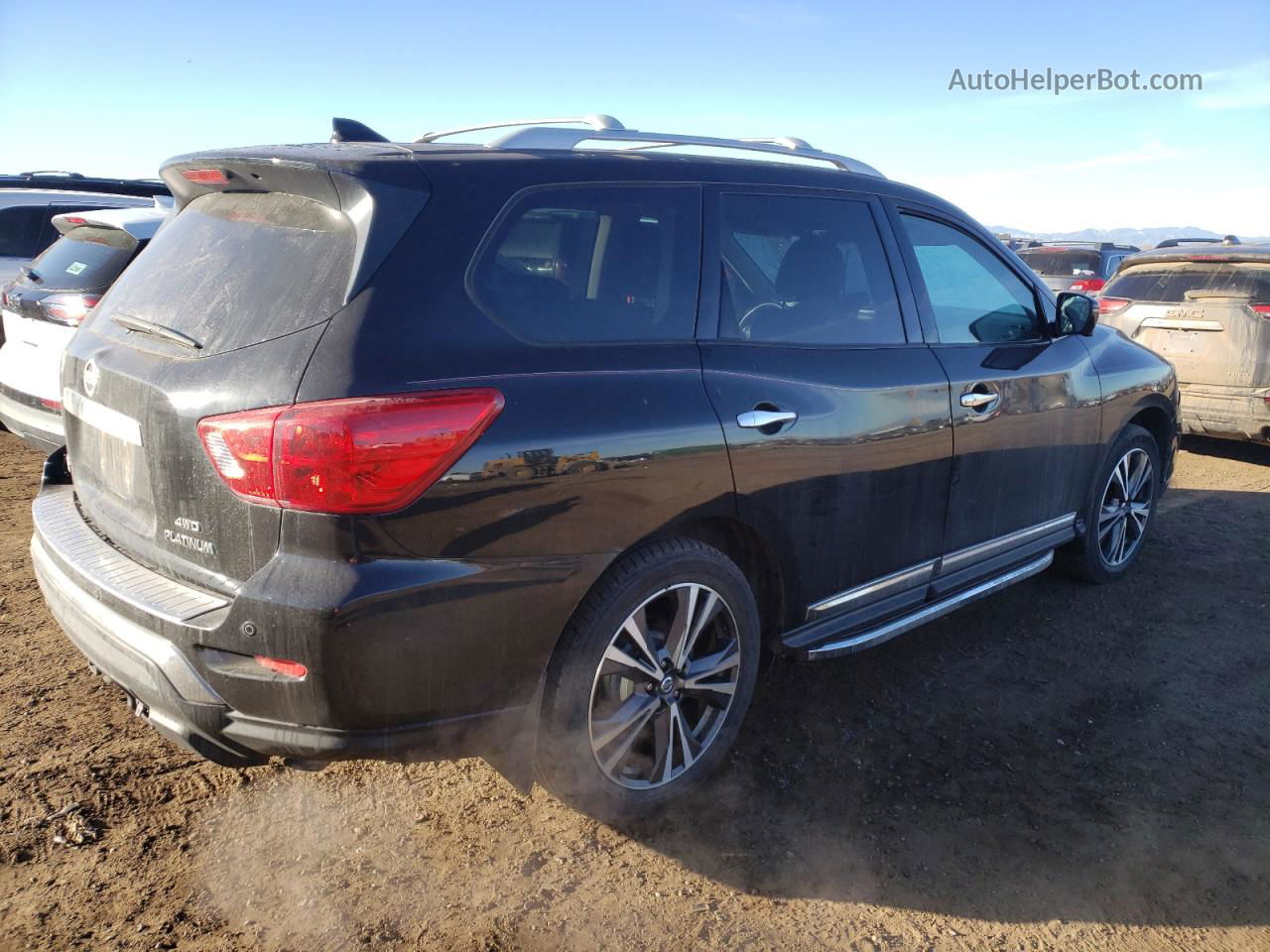 2020 Nissan Pathfinder Platinum Black vin: 5N1DR2DM7LC607477