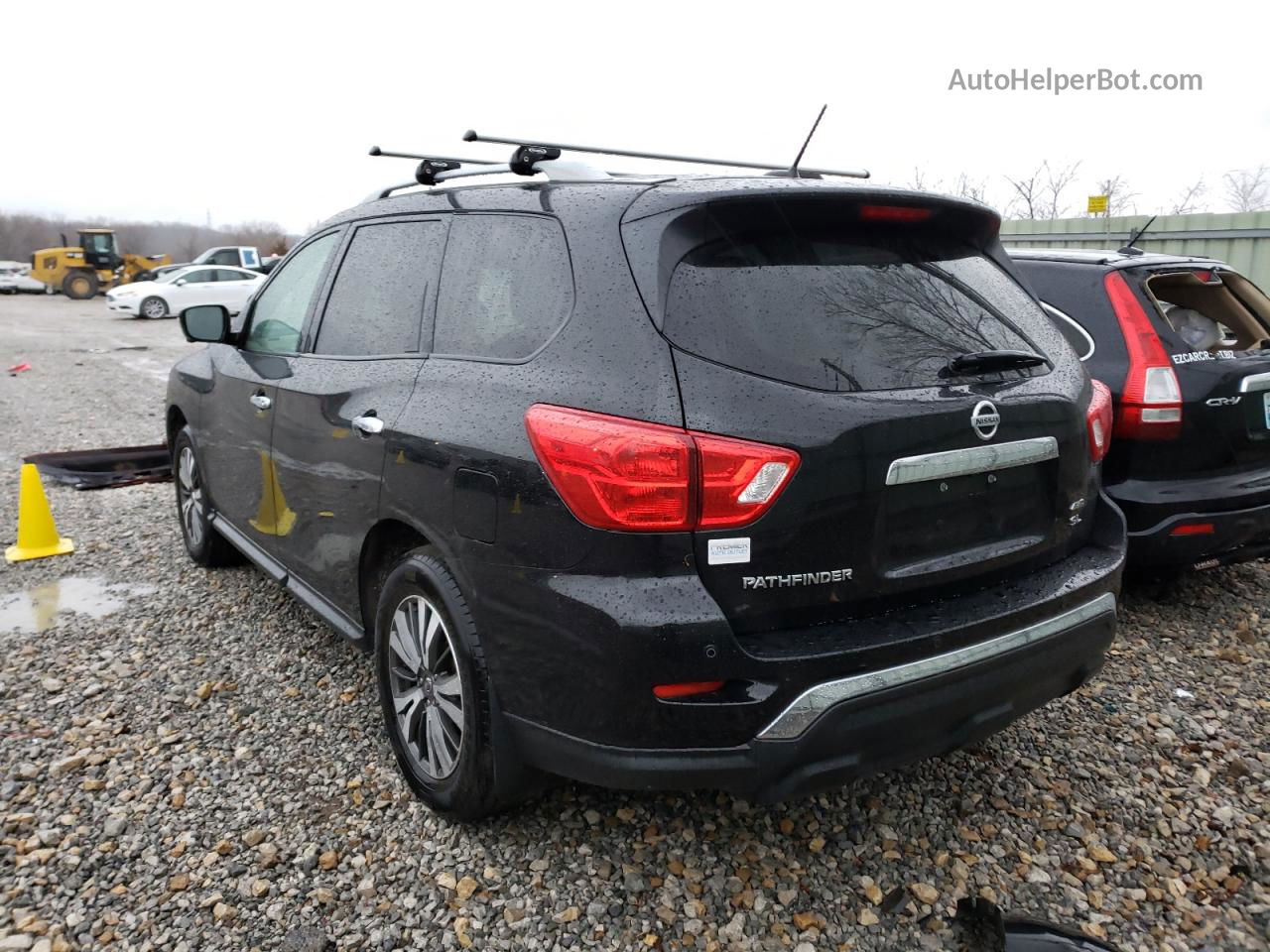 2017 Nissan Pathfinder S Black vin: 5N1DR2MM0HC668077