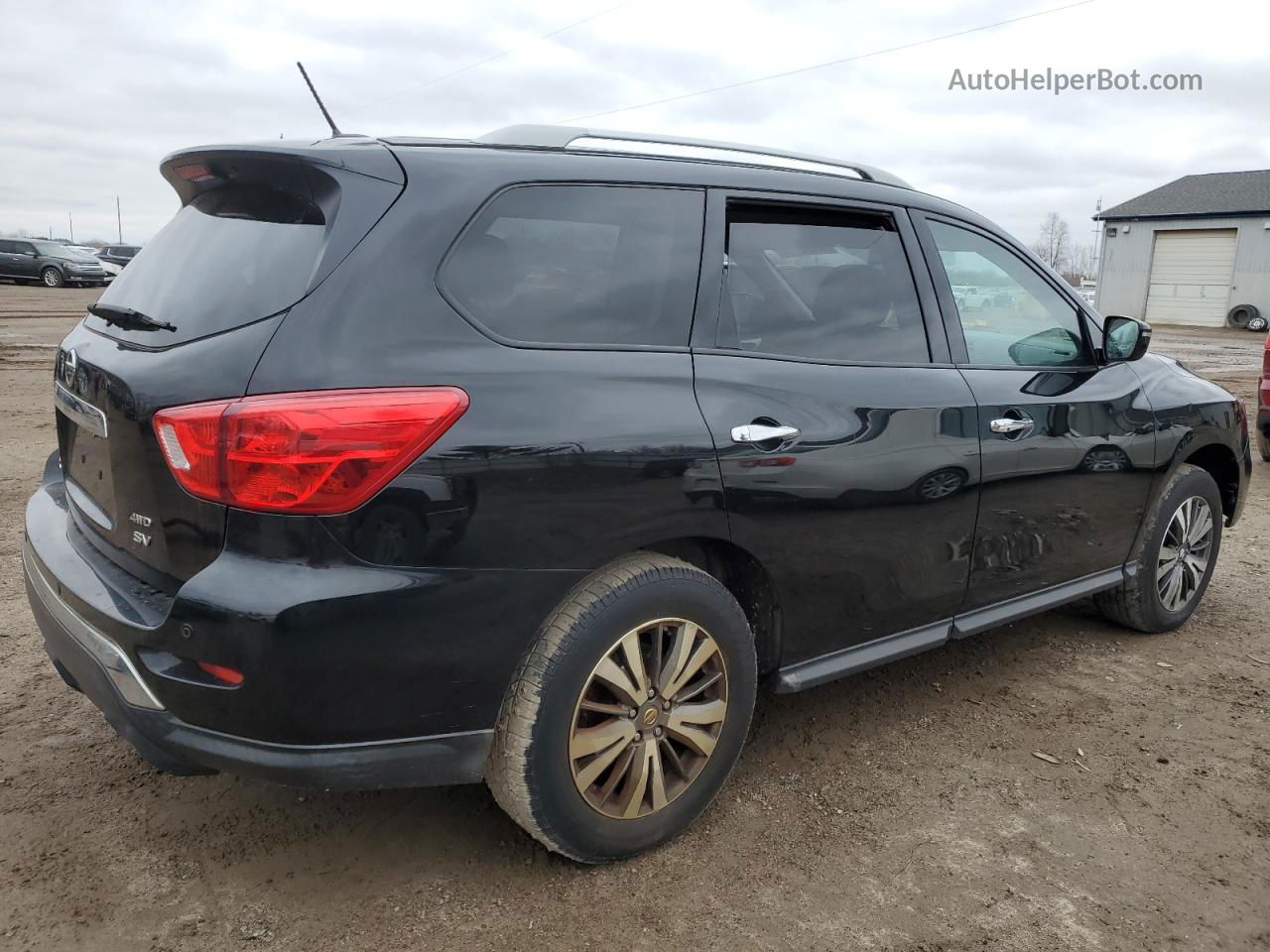 2017 Nissan Pathfinder S Black vin: 5N1DR2MM2HC666296