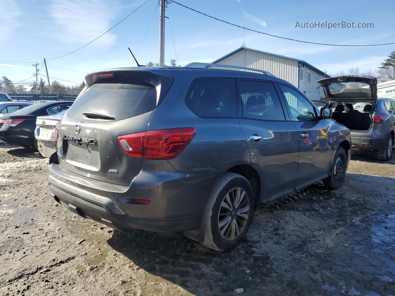 2017 Nissan Pathfinder S Серый vin: 5N1DR2MM3HC913082