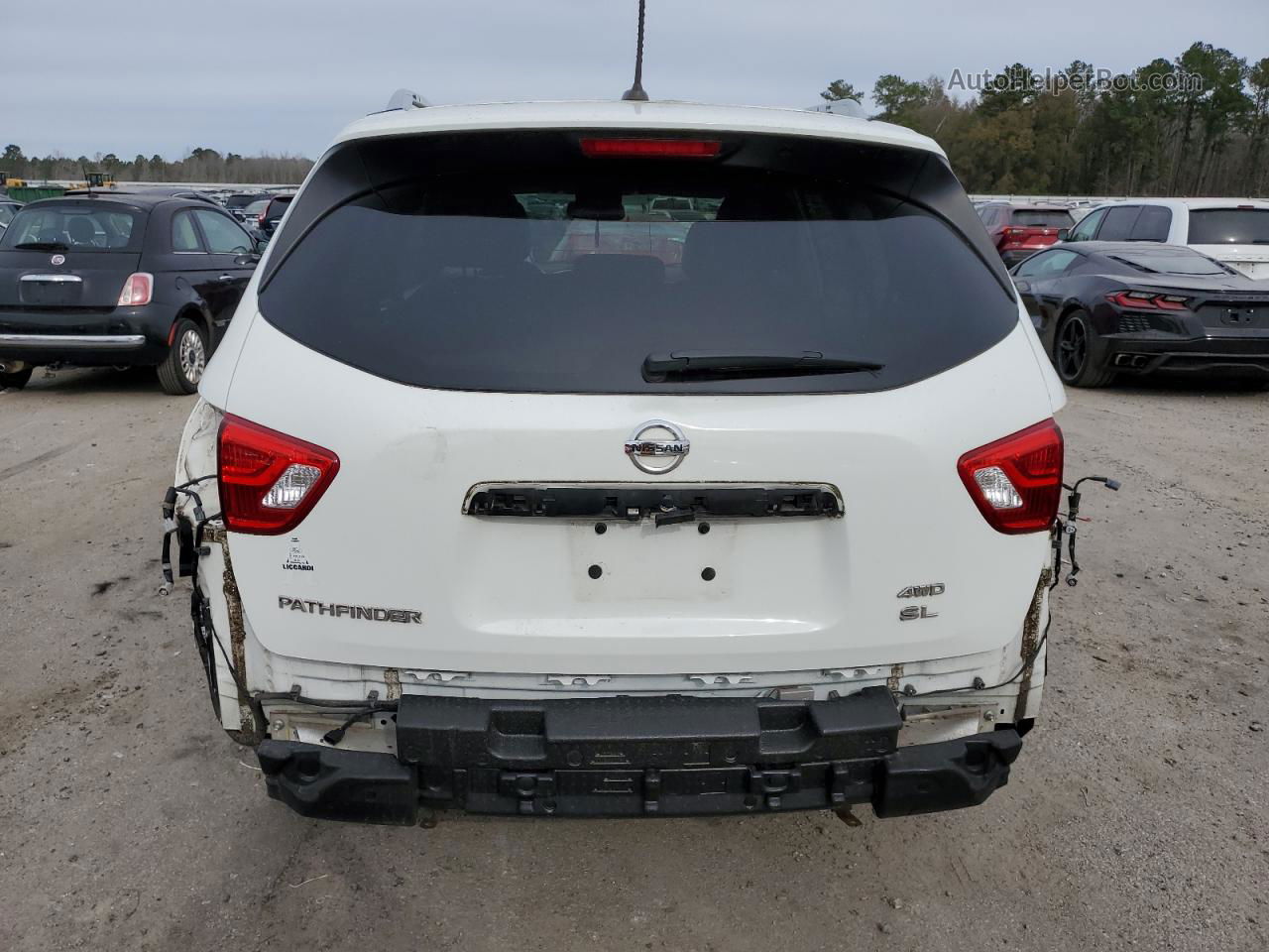 2017 Nissan Pathfinder S White vin: 5N1DR2MM5HC627878