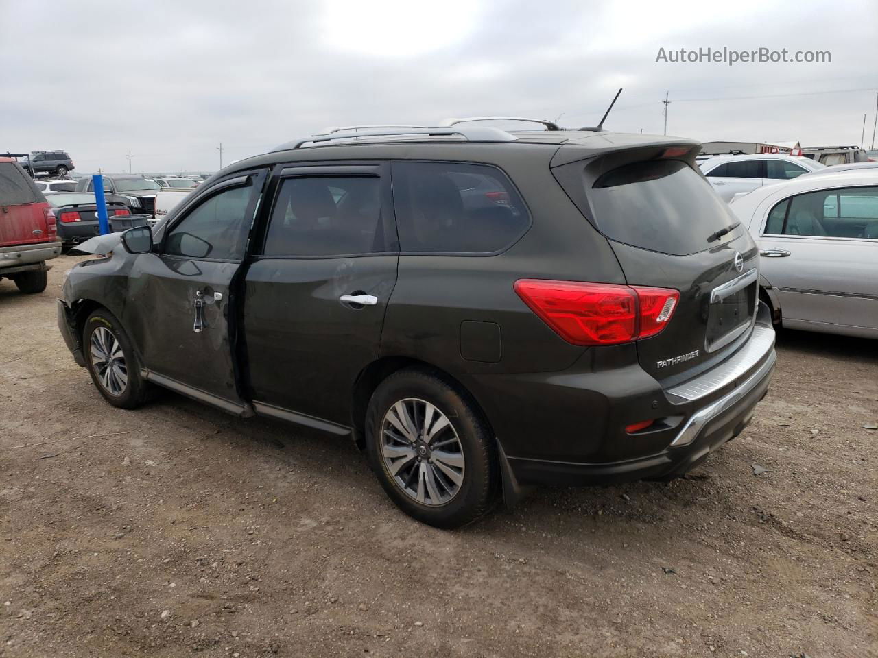 2017 Nissan Pathfinder S Green vin: 5N1DR2MM6HC632832