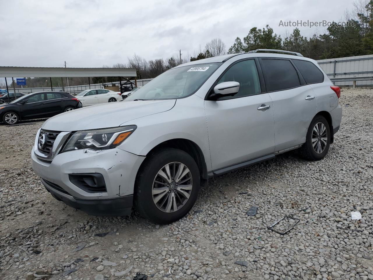 2017 Nissan Pathfinder S Silver vin: 5N1DR2MM7HC656427