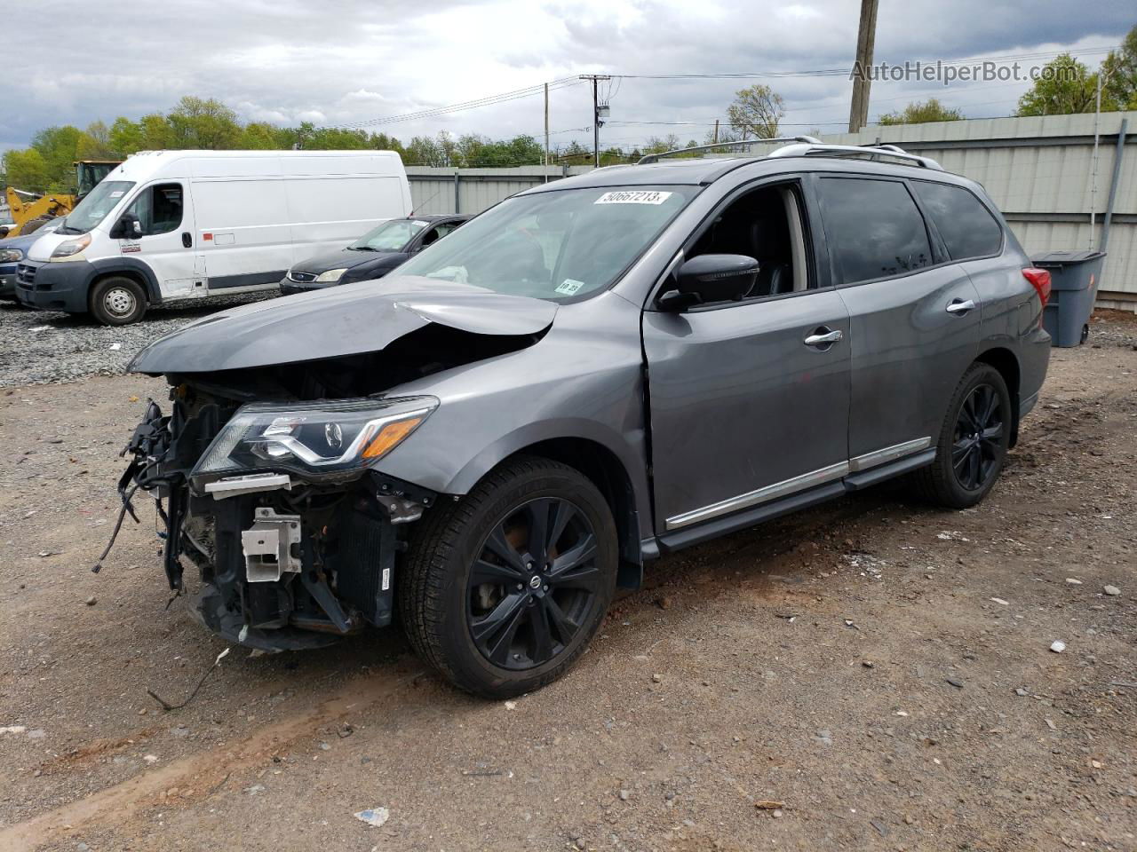 2017 Nissan Pathfinder S Серый vin: 5N1DR2MM7HC900156