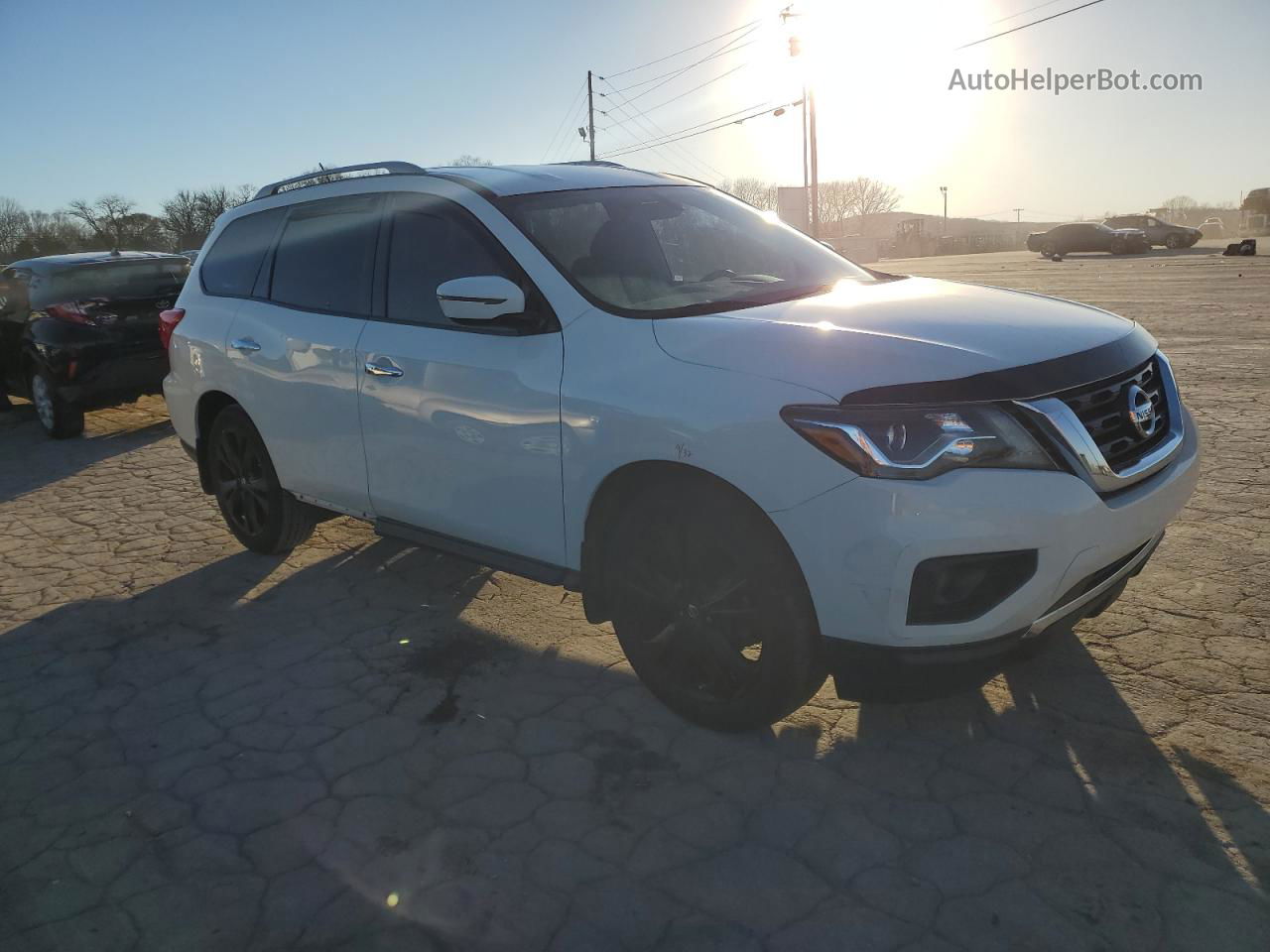 2017 Nissan Pathfinder S White vin: 5N1DR2MM7HC908211