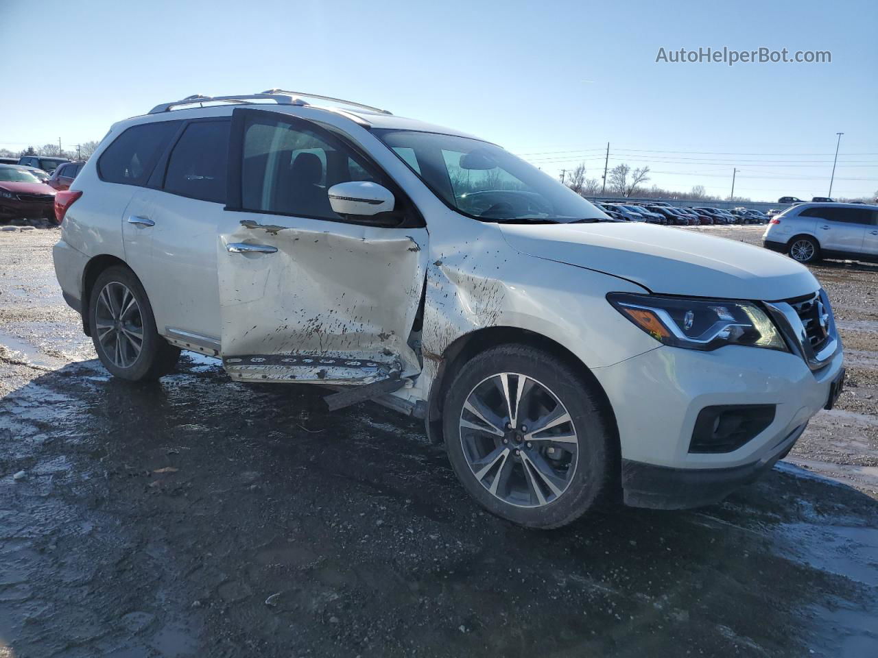 2017 Nissan Pathfinder S White vin: 5N1DR2MMXHC624412