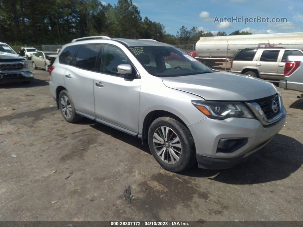 2017 Nissan Pathfinder S Серебряный vin: 5N1DR2MN0HC612066