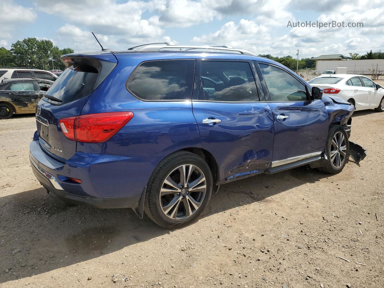 2017 Nissan Pathfinder S Blue vin: 5N1DR2MN1HC655749