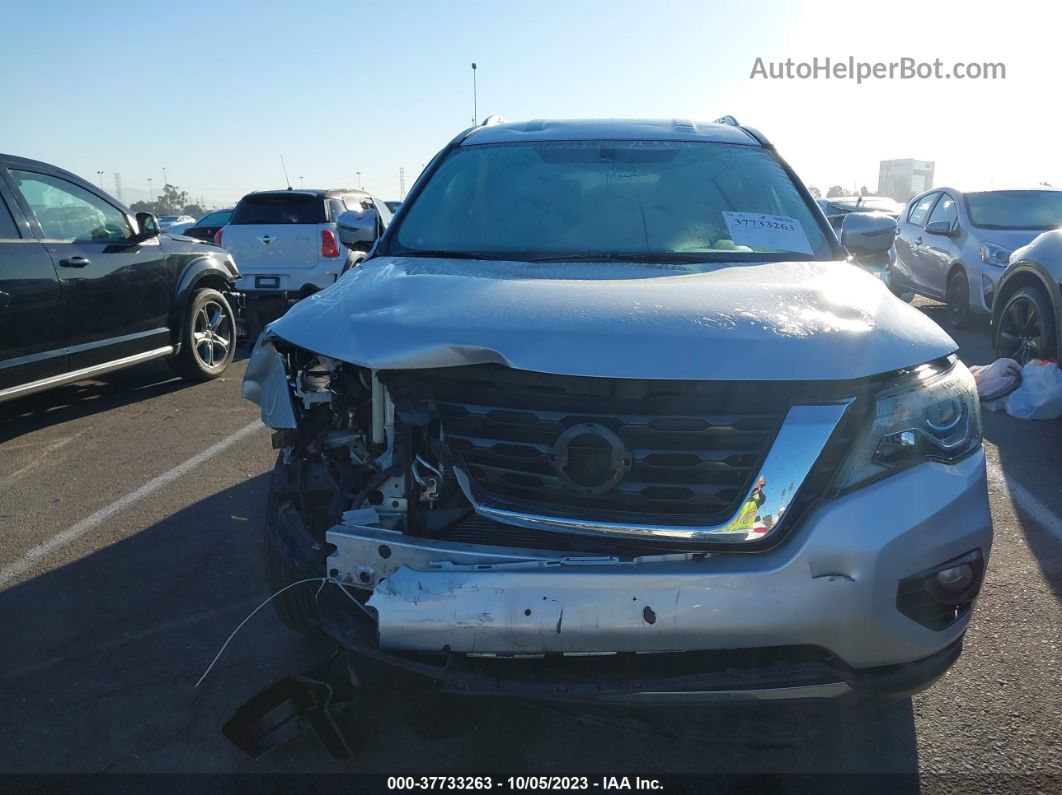 2017 Nissan Pathfinder Sv Silver vin: 5N1DR2MN2HC651774