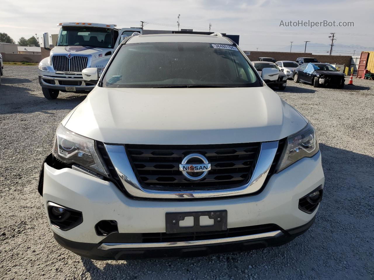 2017 Nissan Pathfinder S Белый vin: 5N1DR2MN4HC626424