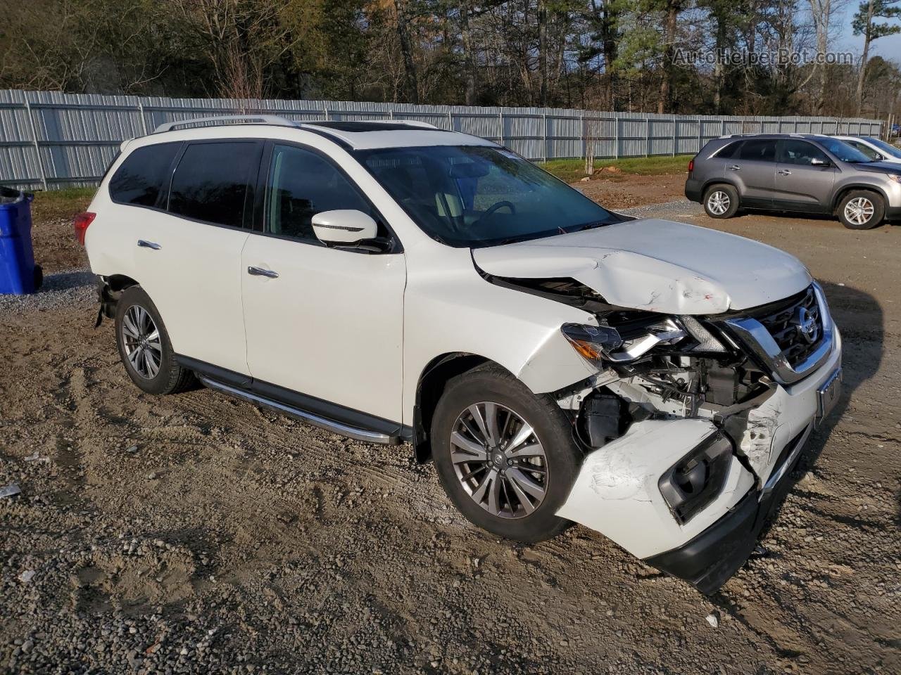 2017 Nissan Pathfinder S White vin: 5N1DR2MN6HC602190