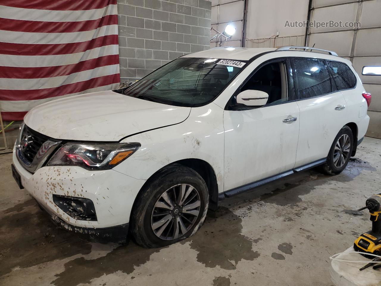 2017 Nissan Pathfinder S White vin: 5N1DR2MN8HC645364