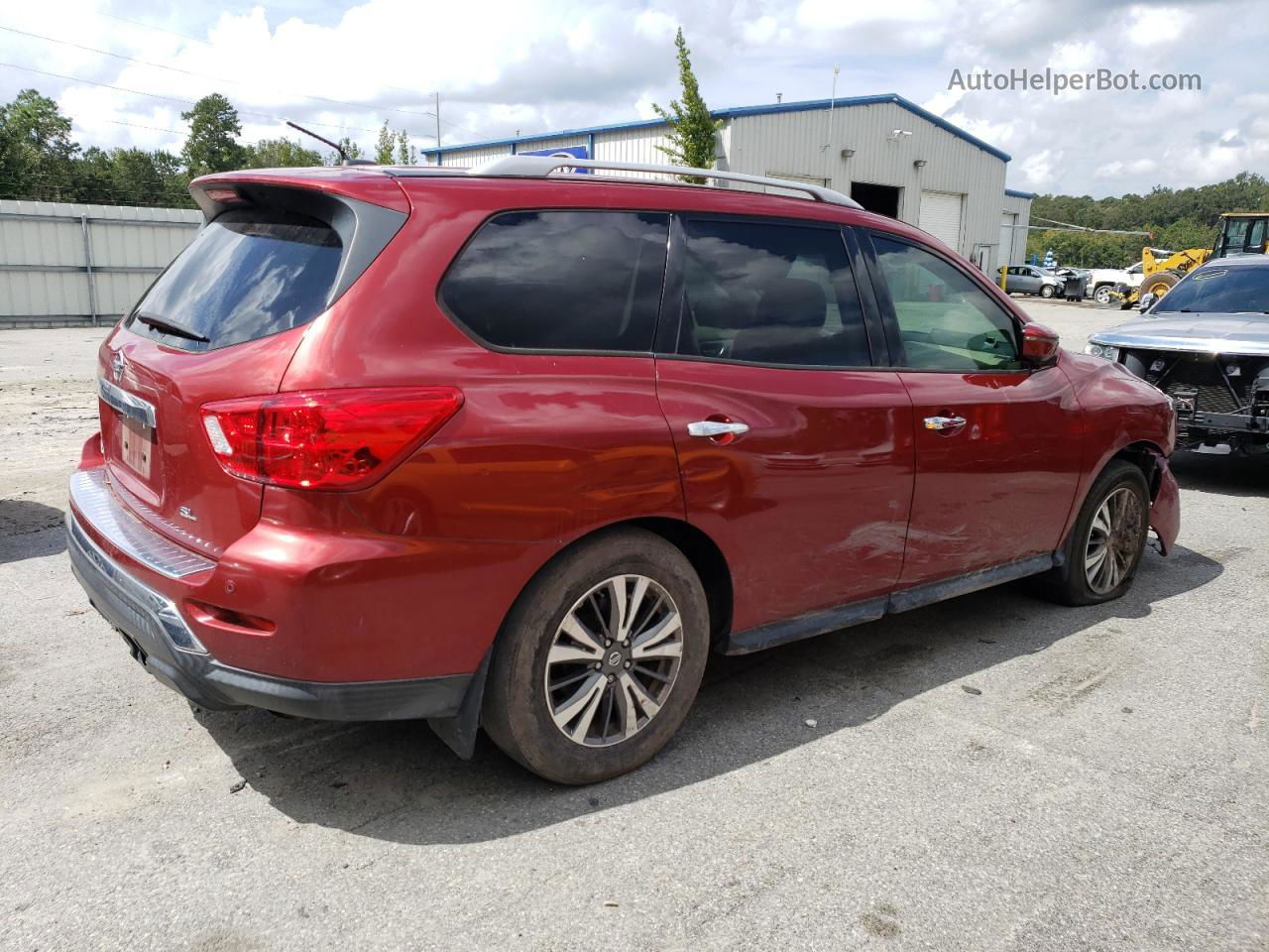 2017 Nissan Pathfinder S Red vin: 5N1DR2MNXHC625181