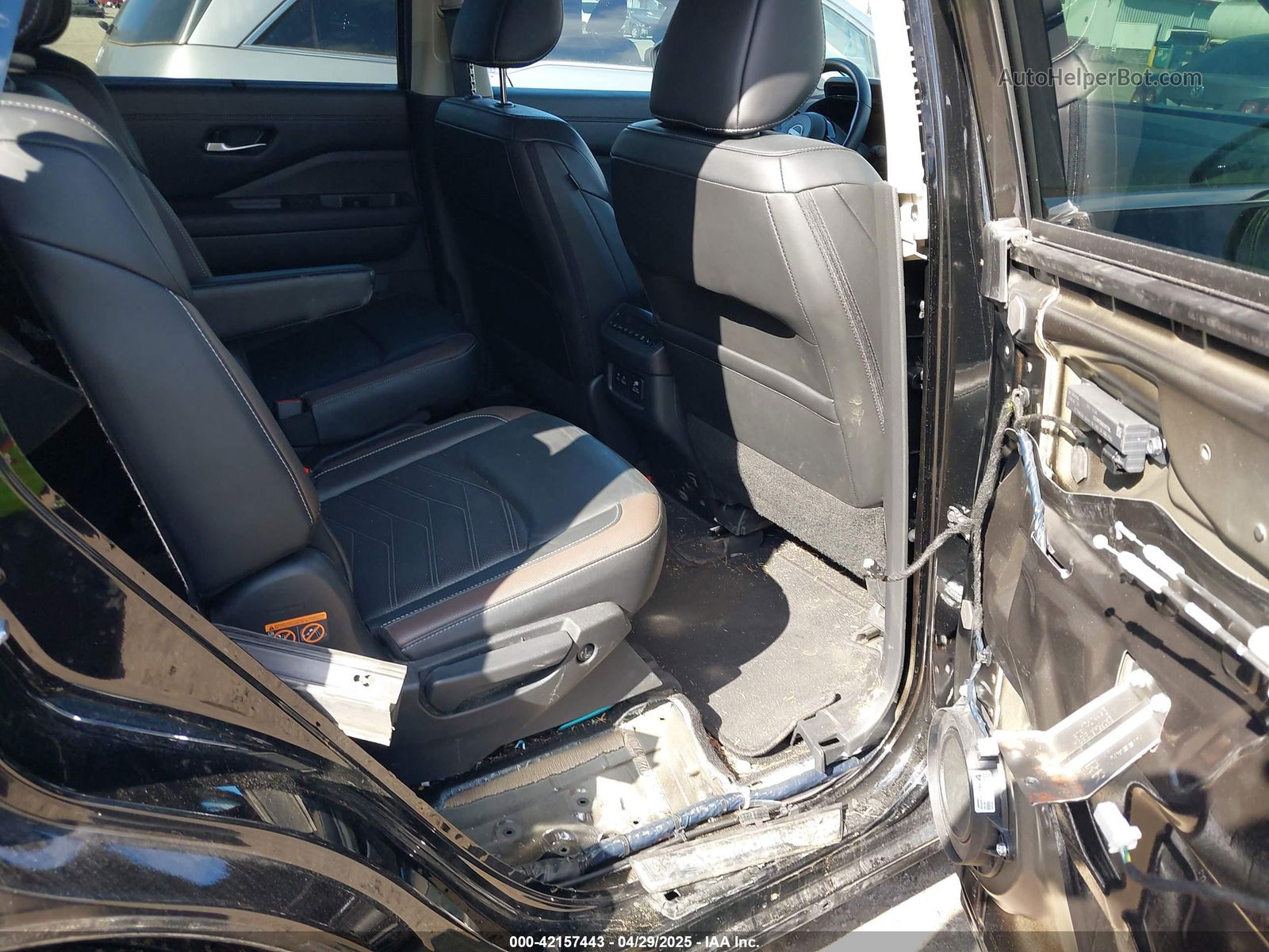 かなるん様　ご確認ページ Price & History 2023 Nissan Pathfinder Platinum 4wd 3.5l V-6 Di