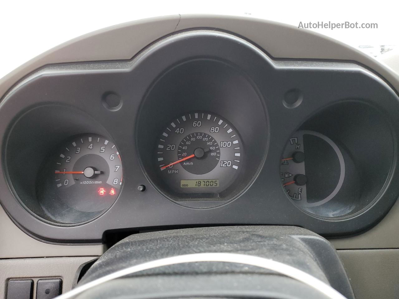 2003 Nissan Xterra Xe Серебряный vin: 5N1ED28T23C646790