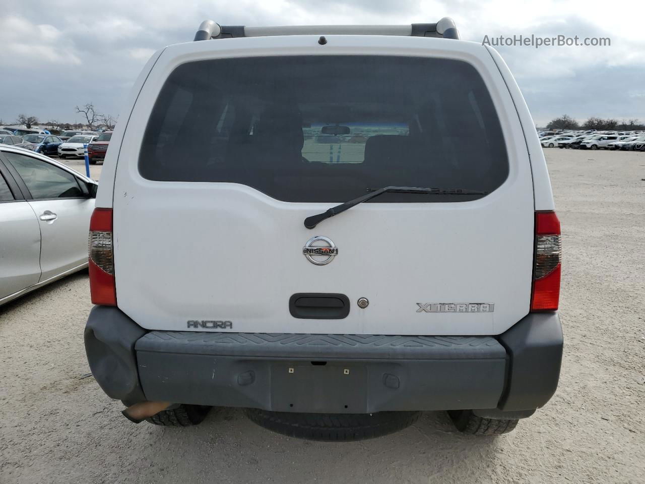 2003 Nissan Xterra Xe White vin: 5N1ED28T93C656832