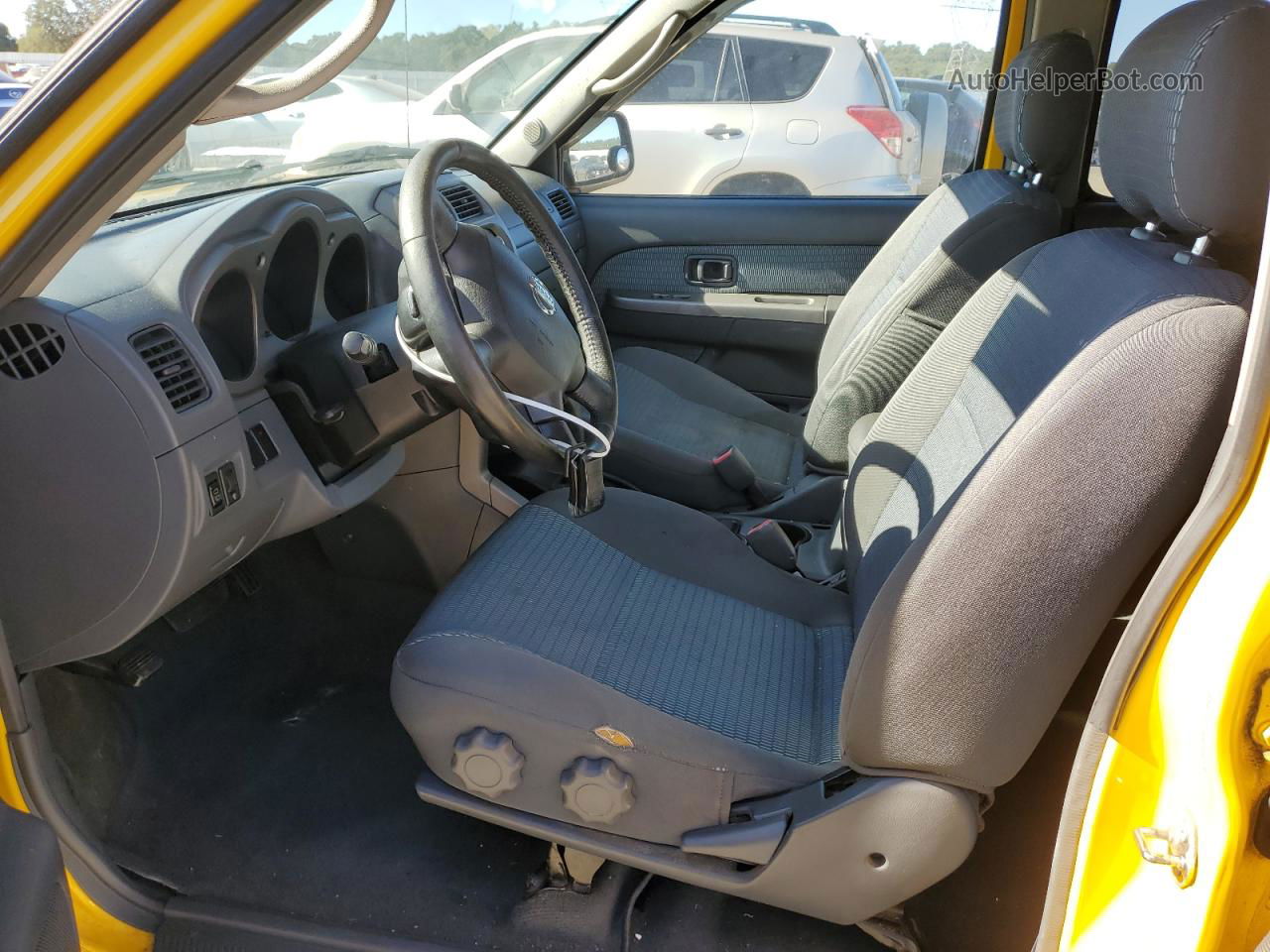 2003 Nissan Xterra Xe Yellow vin: 5N1ED28T93C681570