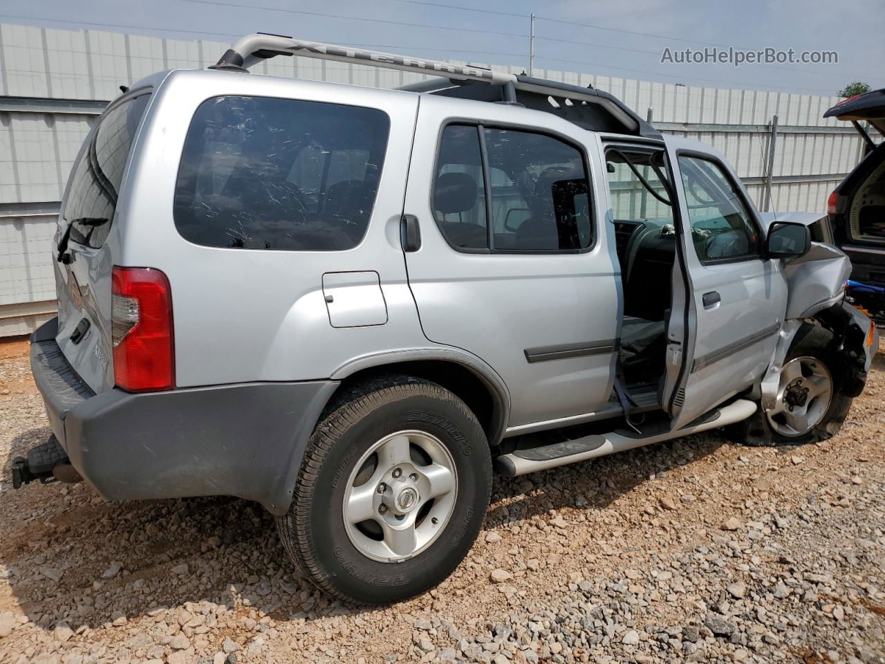 2003 Nissan Xterra Xe Silver vin: 5N1ED28Y03C666242