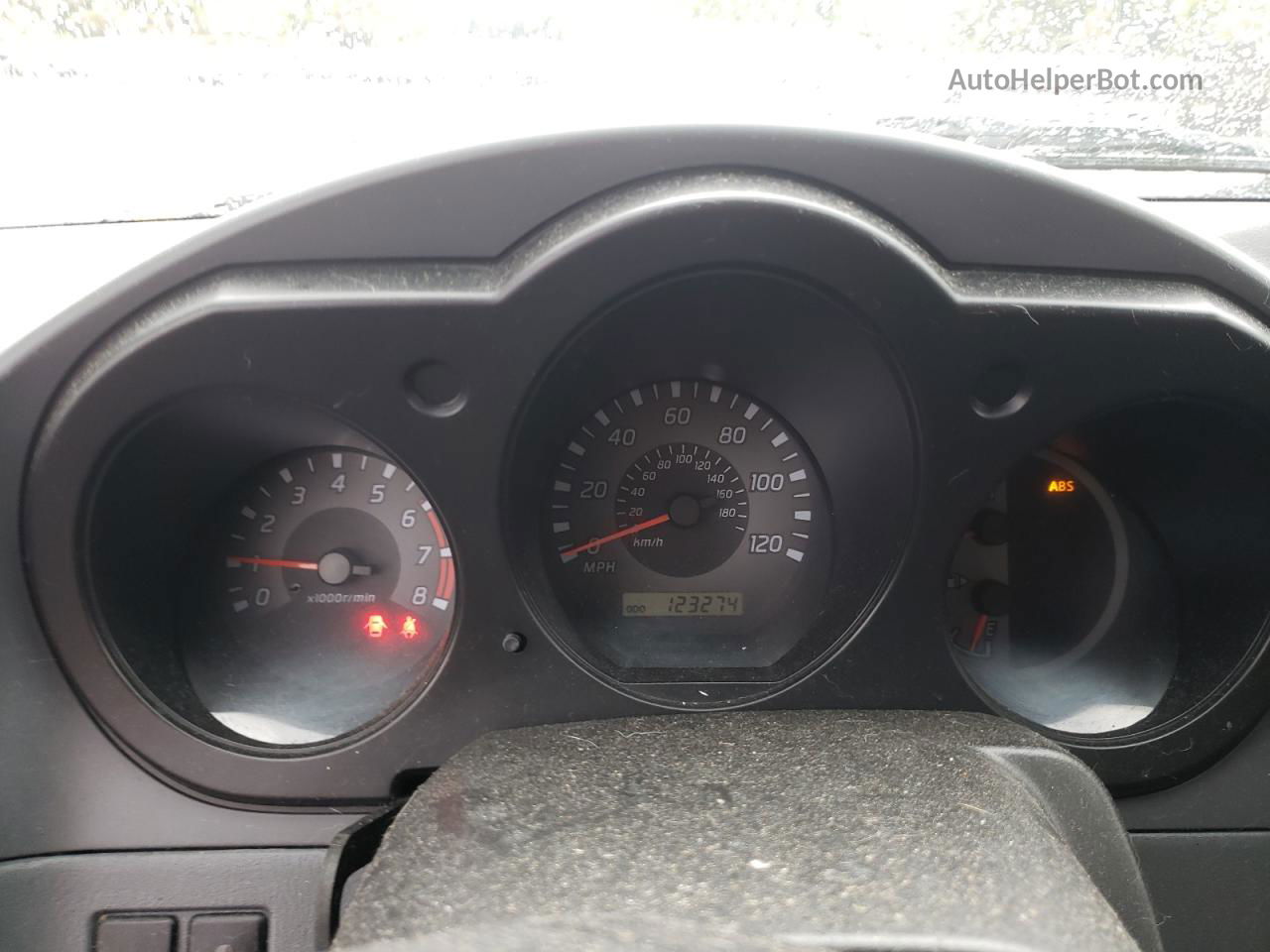 2003 Nissan Xterra Xe Красный vin: 5N1ED28Y53C685353