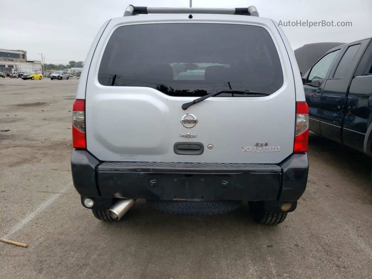 2003 Nissan Xterra Xe Silver vin: 5N1ED28Y93C686554