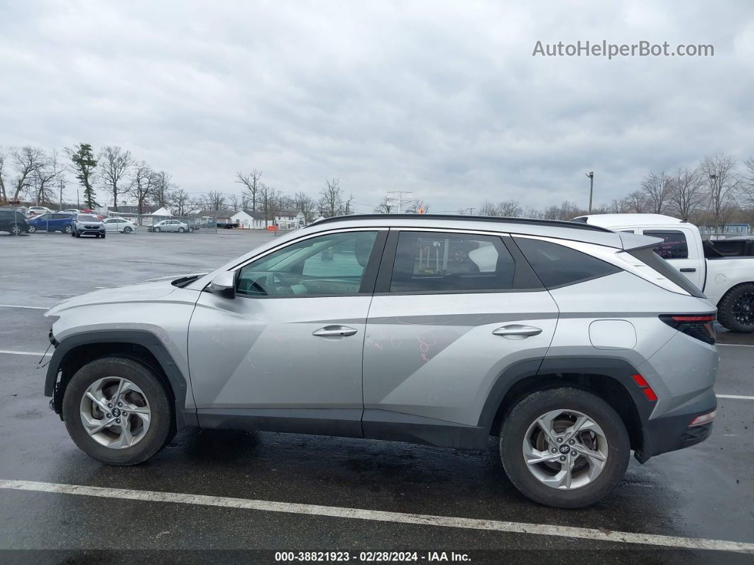 2022 Hyundai Tucson Sel Silver vin: 5NMJBCAE2NH041697