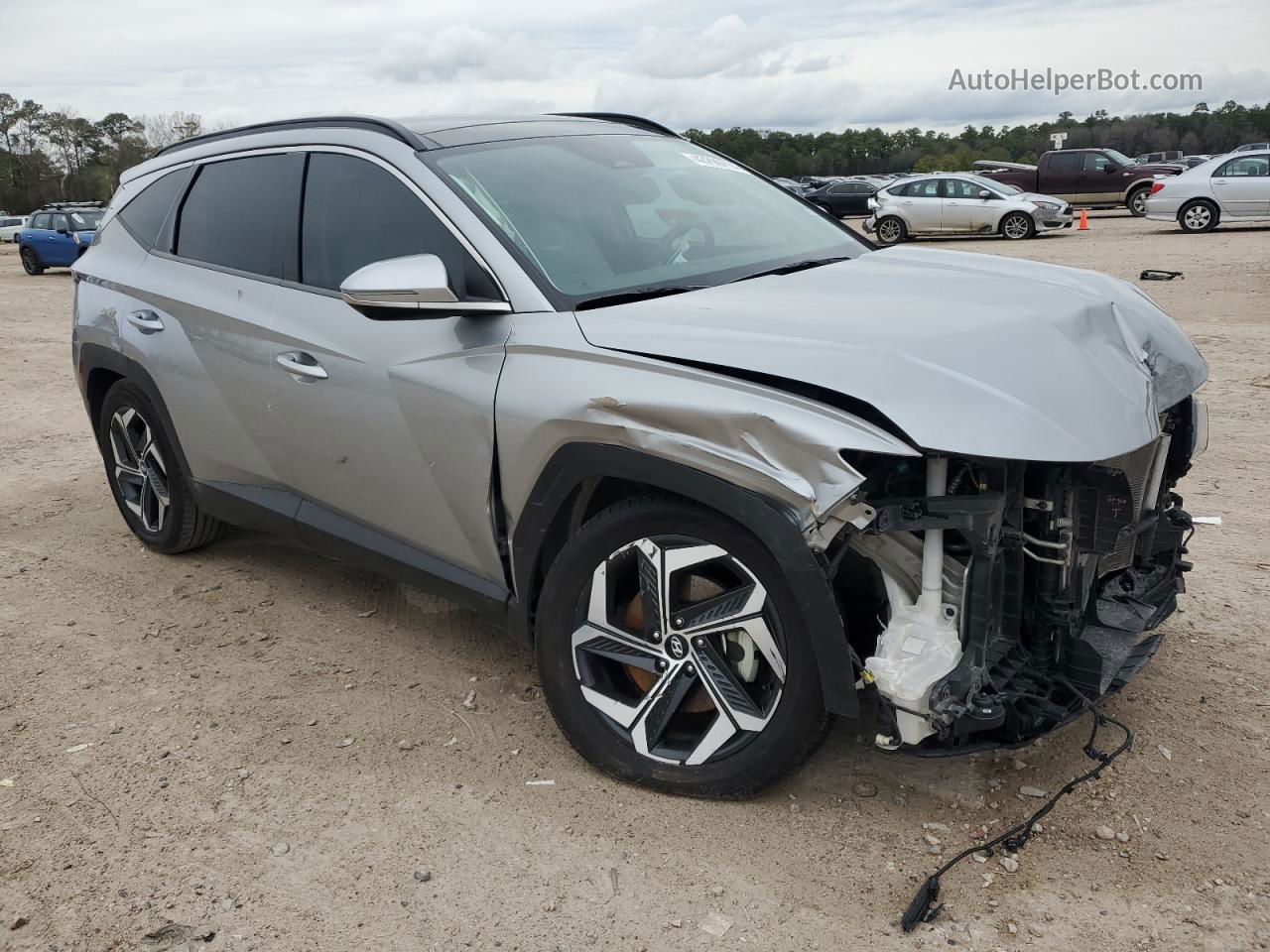 2022 Hyundai Tucson Limited Silver vin: 5NMJE3AE2NH081186