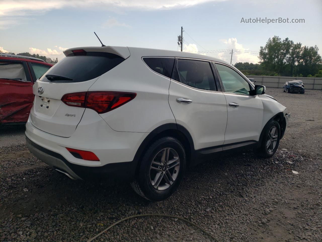 2018 Hyundai Santa Fe Sport  White vin: 5NMZT3LB1JH101174